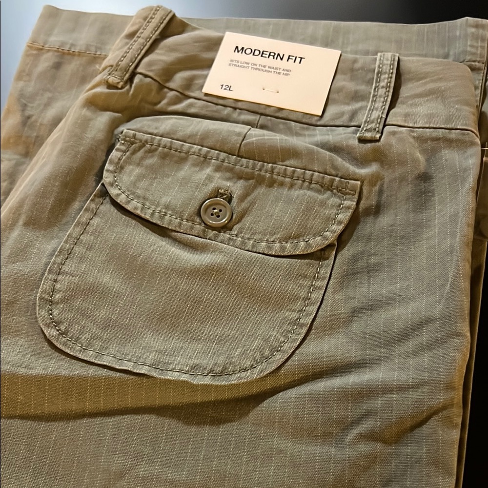 Modern Fit Women’s  Pants - Olive